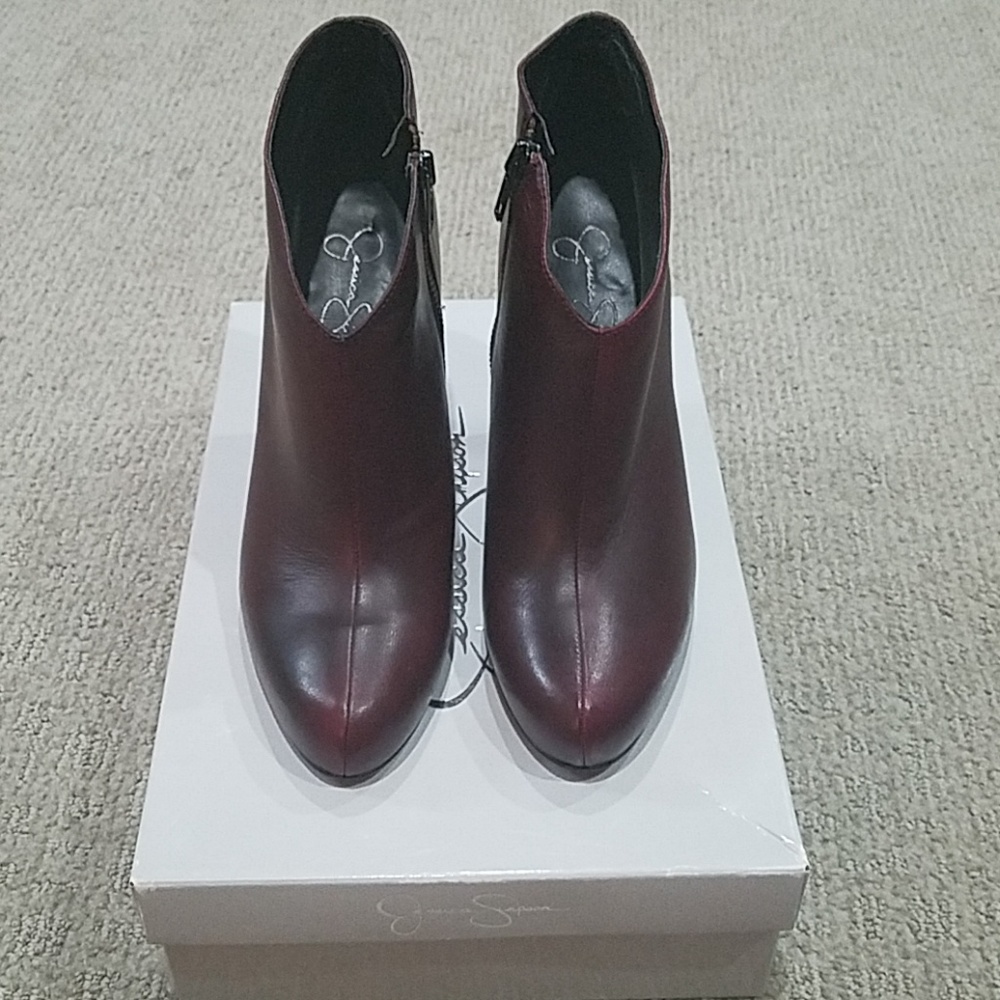 Jessica Simpson Burgundy Bootie